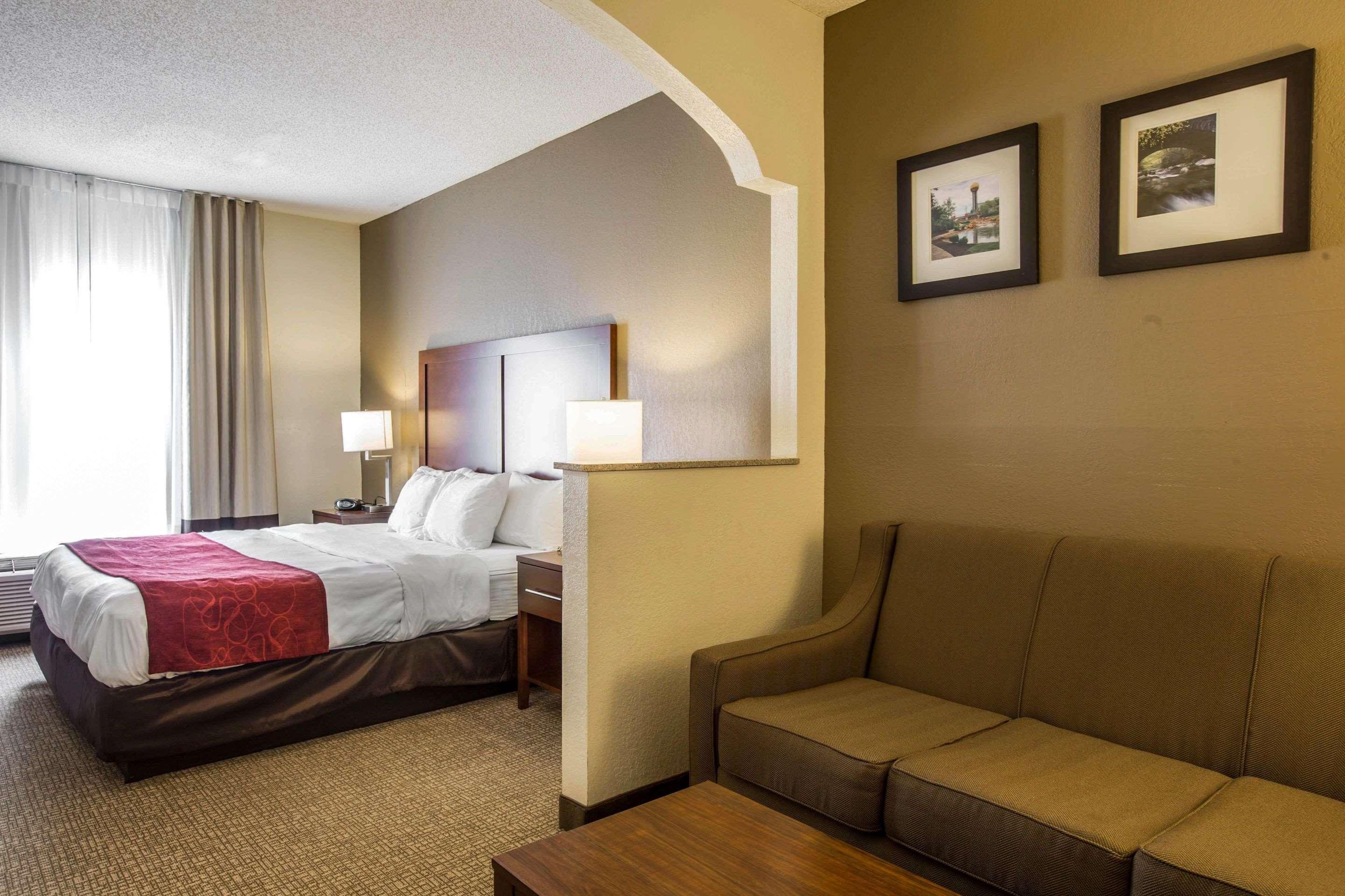 Quality Suites Morristown Exterior photo