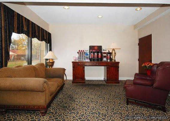 Quality Suites Morristown Exterior photo